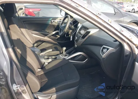 2016 Hyundai Veloster из США, поврежденный, VIN KMHTC6AD8GU248617